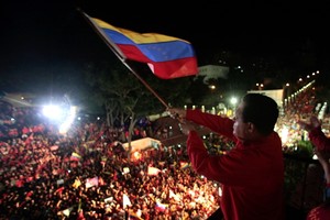 Hugo Chávez é reeleito presidente da Venezuela (Foto: Imprensa Miraflores / Télam / lz/ABr)