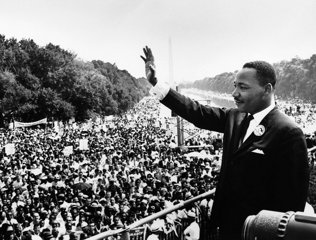 Martin Luther King, líder da luta contra segregação, em discurso (Foto: Reprodução)